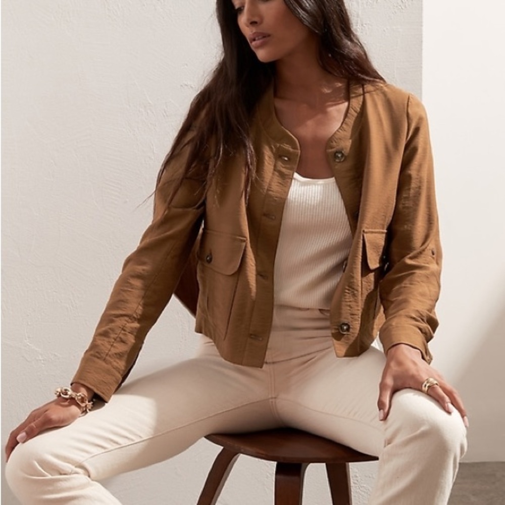 Banana Republic Cropped Safari Jacket